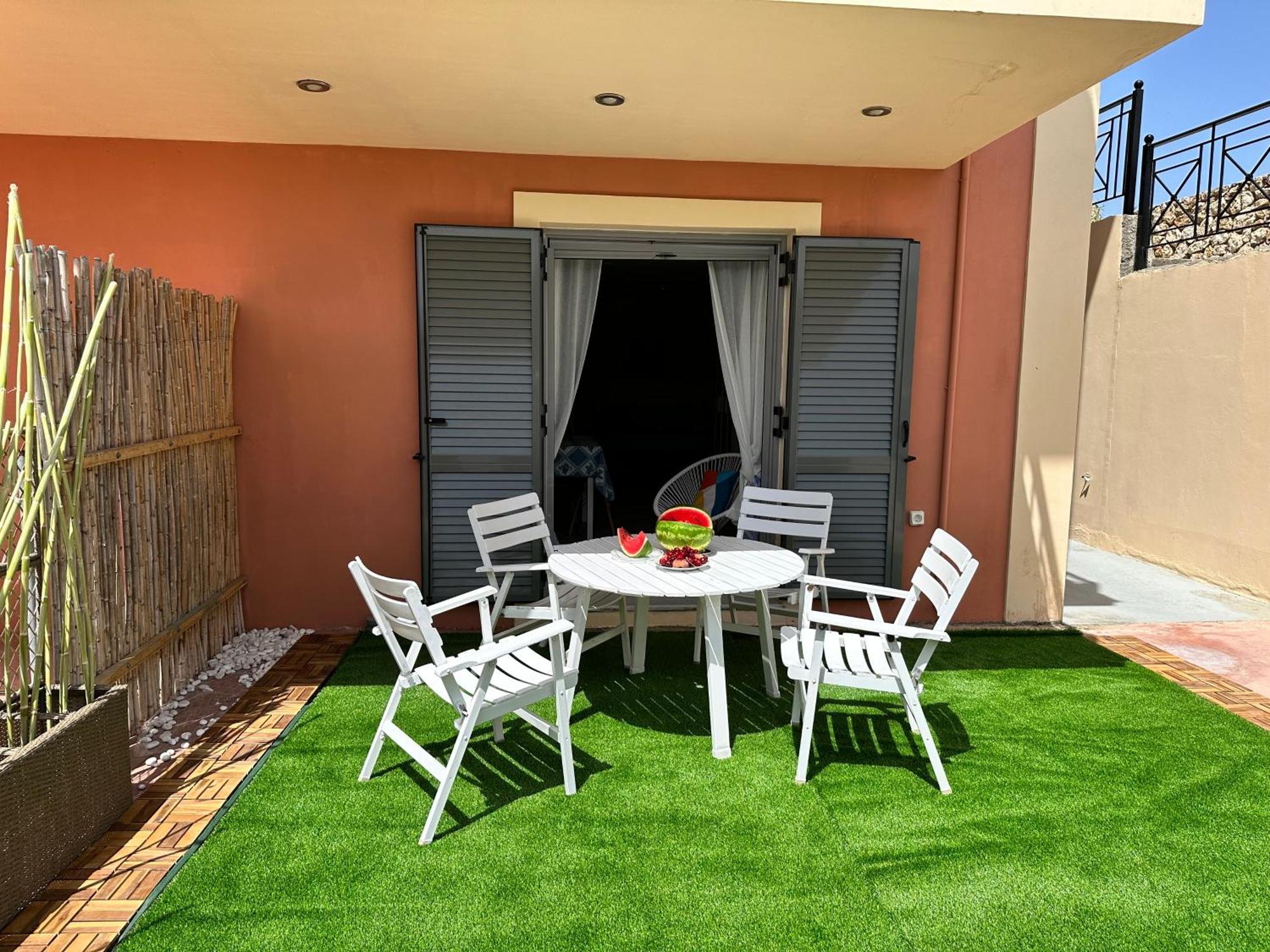 Lotus Studio Apartment North Lixouri Exterior photo