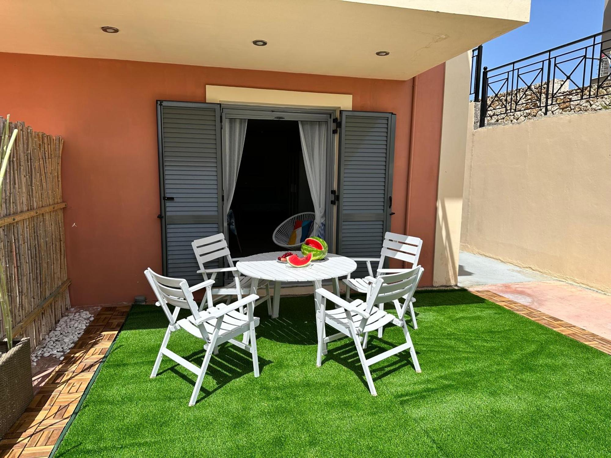 Lotus Studio Apartment North Lixouri Exterior photo